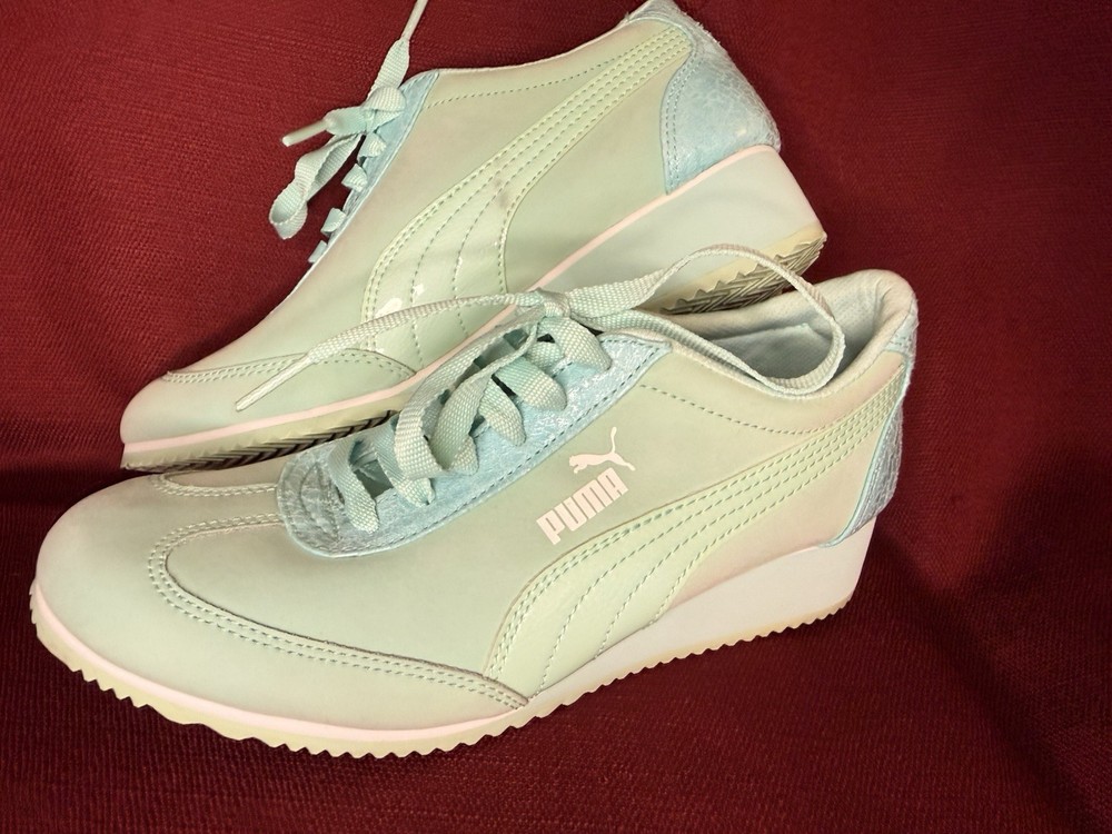Puma Caroline Wedge Mint Sneakers Women's Size 6.5