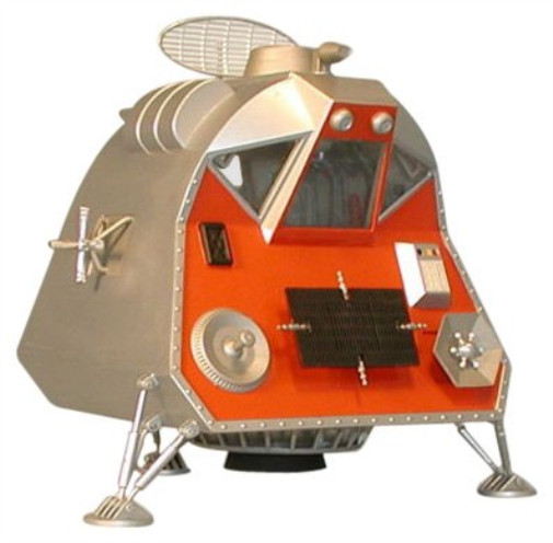 Moebius MMK901 1:24 Scale Lost in Space Space Pod Model KitAnother great item from Rarewaves USA | Free delivery!