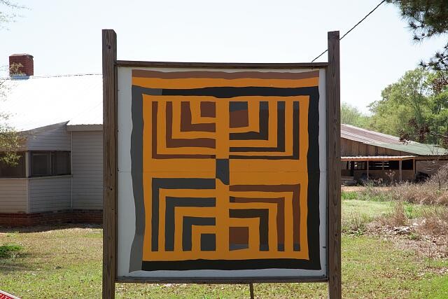 Photo:Gee's Bend Alabama 2010 Quilt Pattern Sign Quilt Exhibit