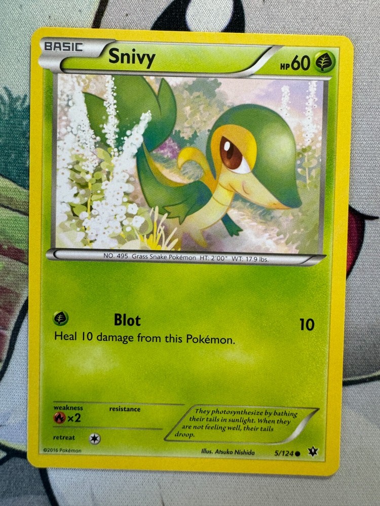 Snivy Non Holo English Pokemon TCG BKD156