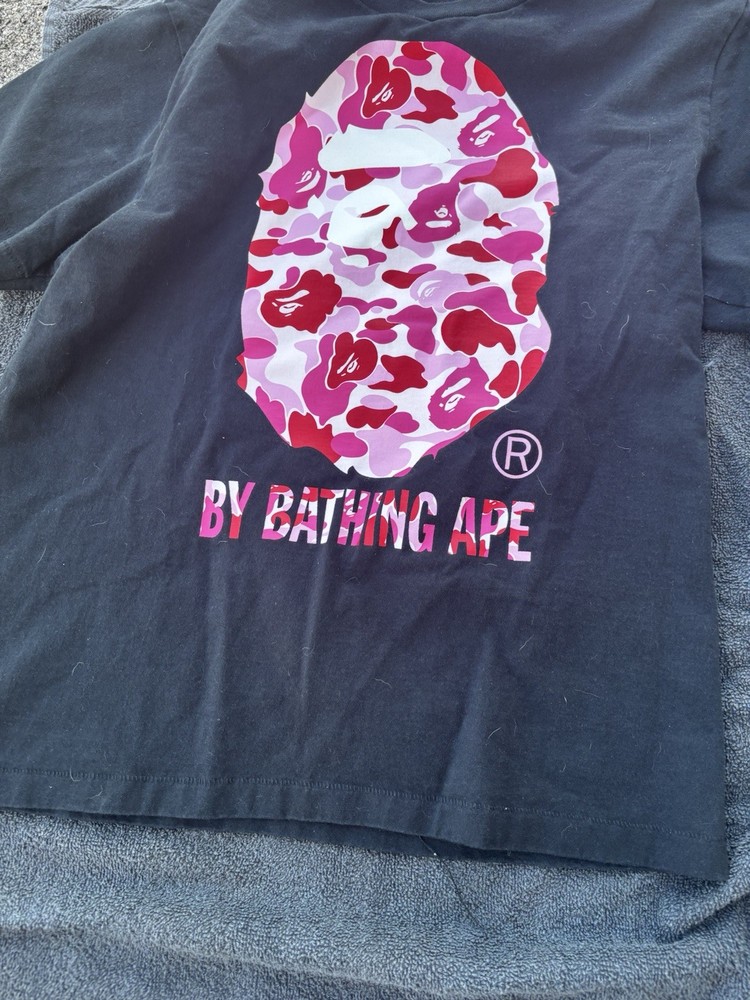 A Bathing Ape Men's T-Shirt Size Small