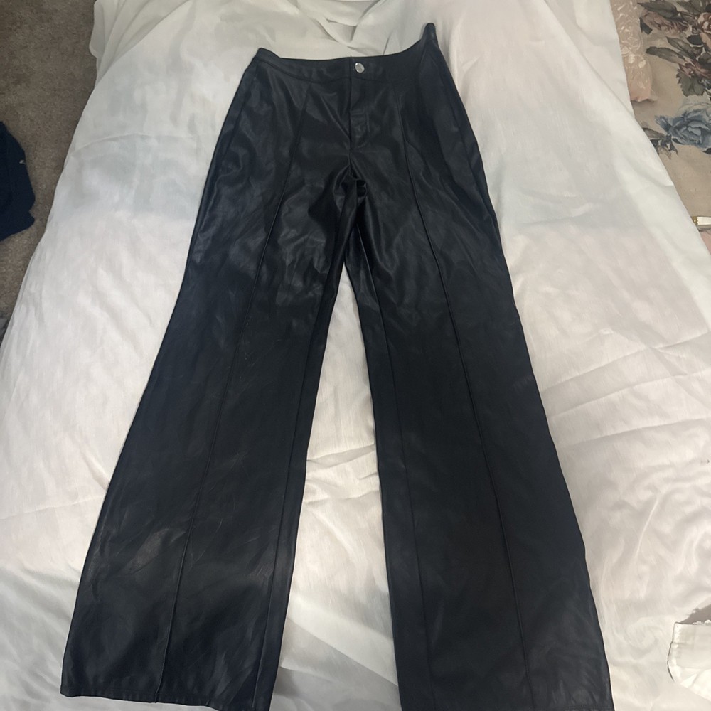 Wild Fable Size 6 Black Pleather Pants