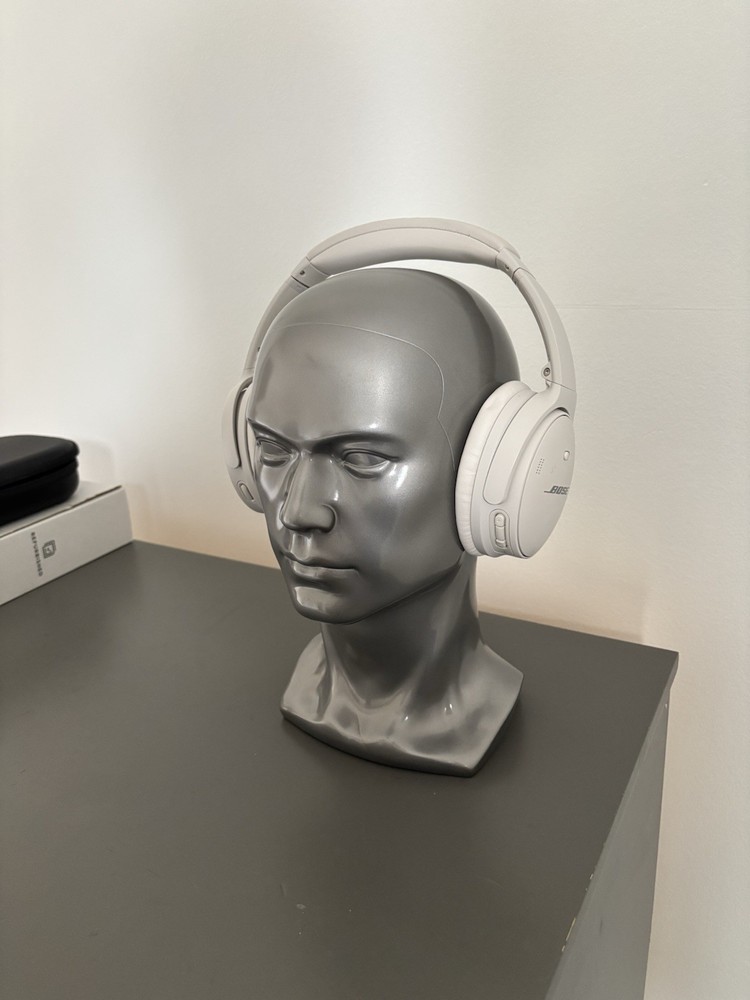 Bose QuietComfort 45 QC45 Bluetooth Noise-Canceling Headphones White/Smoke