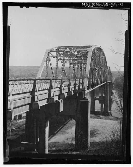 7. 3/4 VIEW LOOKING SOUTHEAST, MAIN CHANNEL BRIDGE - Bridgeport Bridge,
