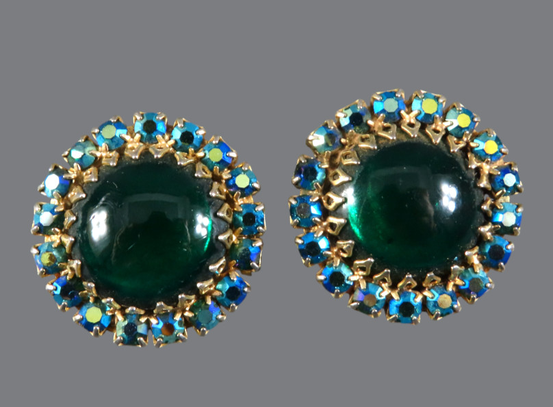 Vintage GREEN GLASS CABOCHON Clip-On Earrings AB BLUE RHINESTONES Round Domed