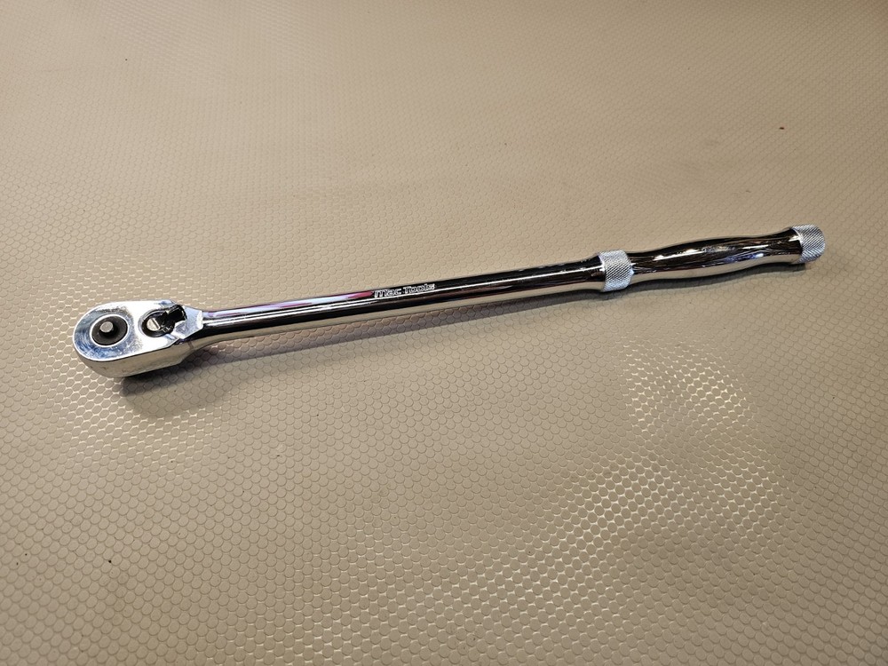 Mac tools  1/2 Vrp15 p 2M Ratchet  Drive  Date Code 15