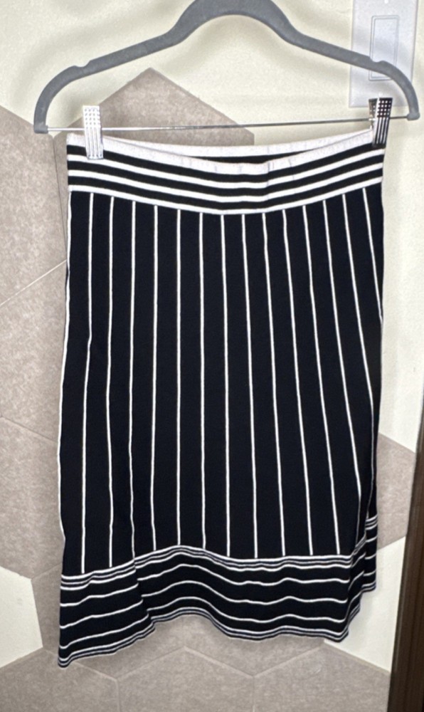 Ann Taylor Black White Striped Knit Pencil Skirt Women’s Size M