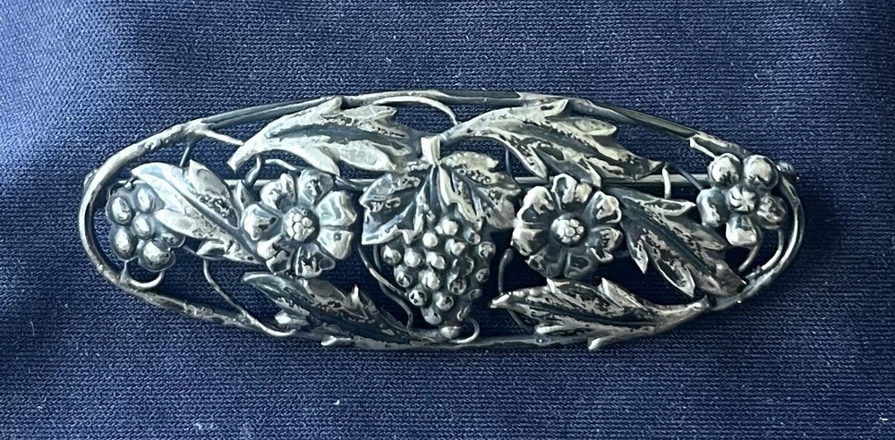Vintage Sterling Silver Floral Grape Brooch Pin, Oval, 2in, Fine Jewelry