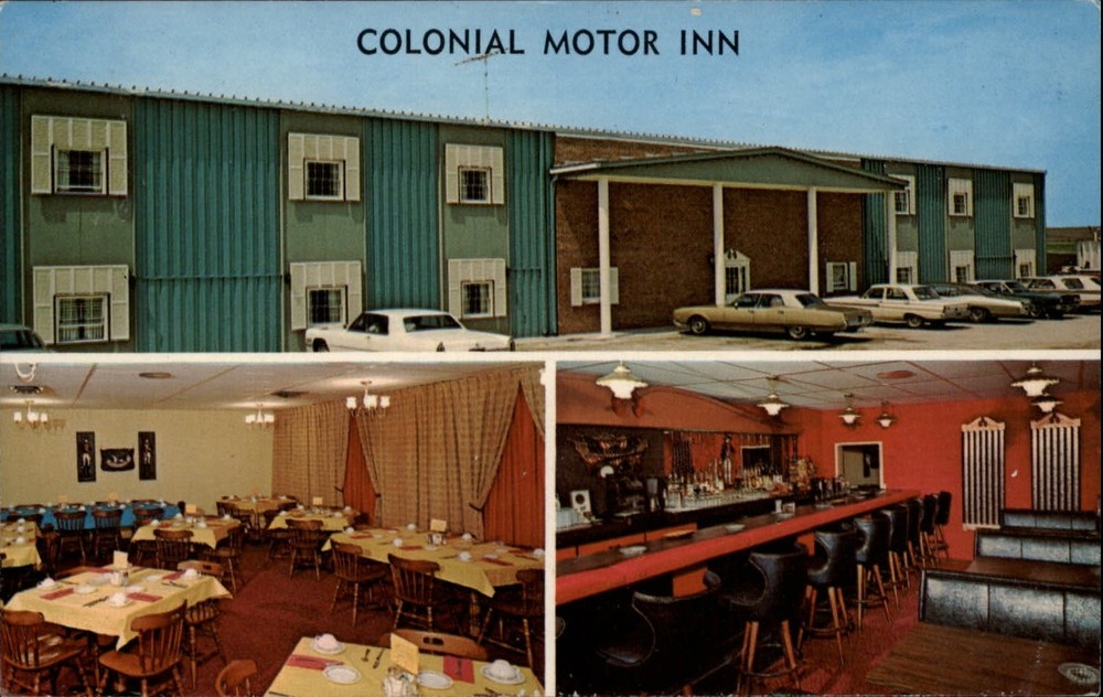 Walnut Iowa Colonial Motor Inn multiview interior exterior ~ unused postcard