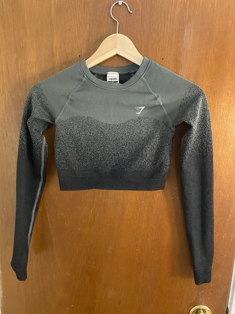 Gymshark Womens S Adapt Seamless Ombre Long Sleeve Crop Top Black Gray Gym