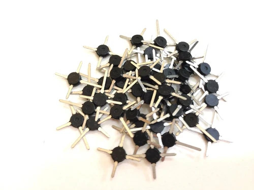 2 Pieces MRF559 RF & MICROWAVE DISCRETE LOW POWER TRANSISTORS