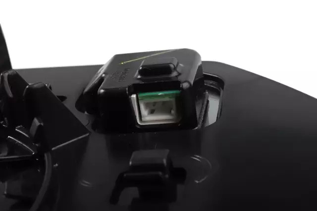 Genuine GM Driver Side Door Mirror Glass Replacement Part 84642722