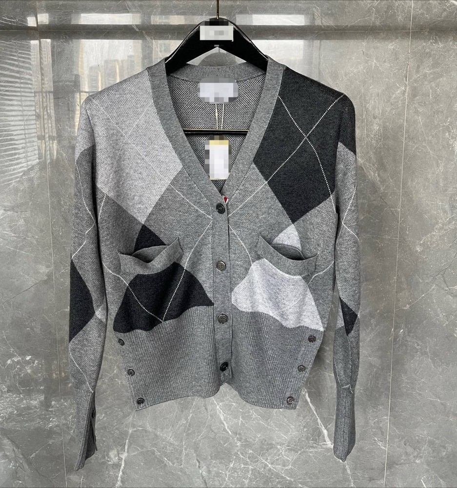 Women Thom Browne V-neck Checked Slim Fit Cardigan Top