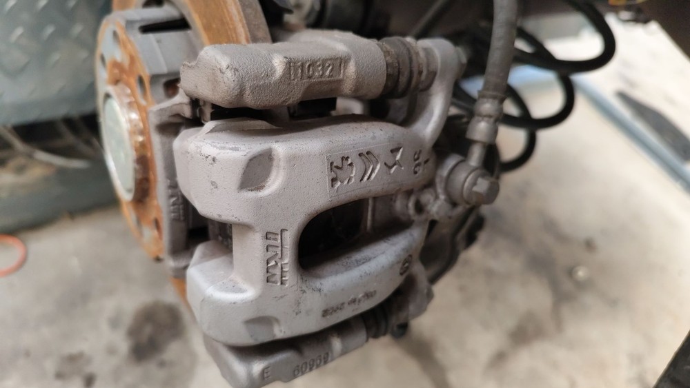 1672362480 BREMSZANGE HINTEN LINKS / 200092 FÜR OPEL MOKKA 1.2 76