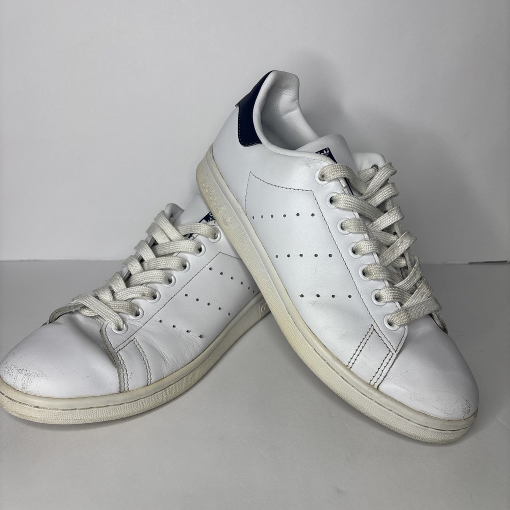 Stan Smith Adidas Men Originals White and Navy Court  Sneakers size 7.5