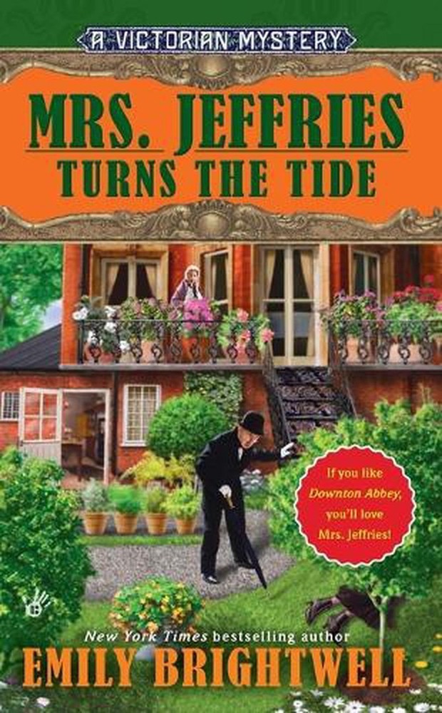 Mrs. Jeffries Turns the Tide by Emily Brightwell (English) Paperback Book