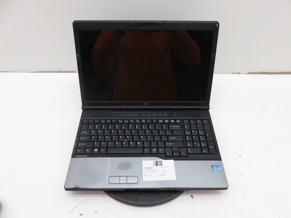 Fujitsu LifeBook E752 Laptop Intel Core i5-3320M 8GB Ram No HDD or Battery