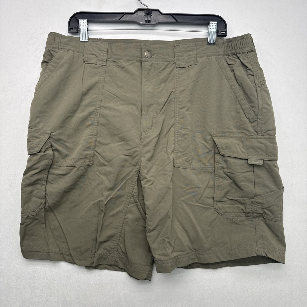 Columbia Sportswear Titanium Green Mens XL Utility Hiking Nylon Cargo Shorts EUC