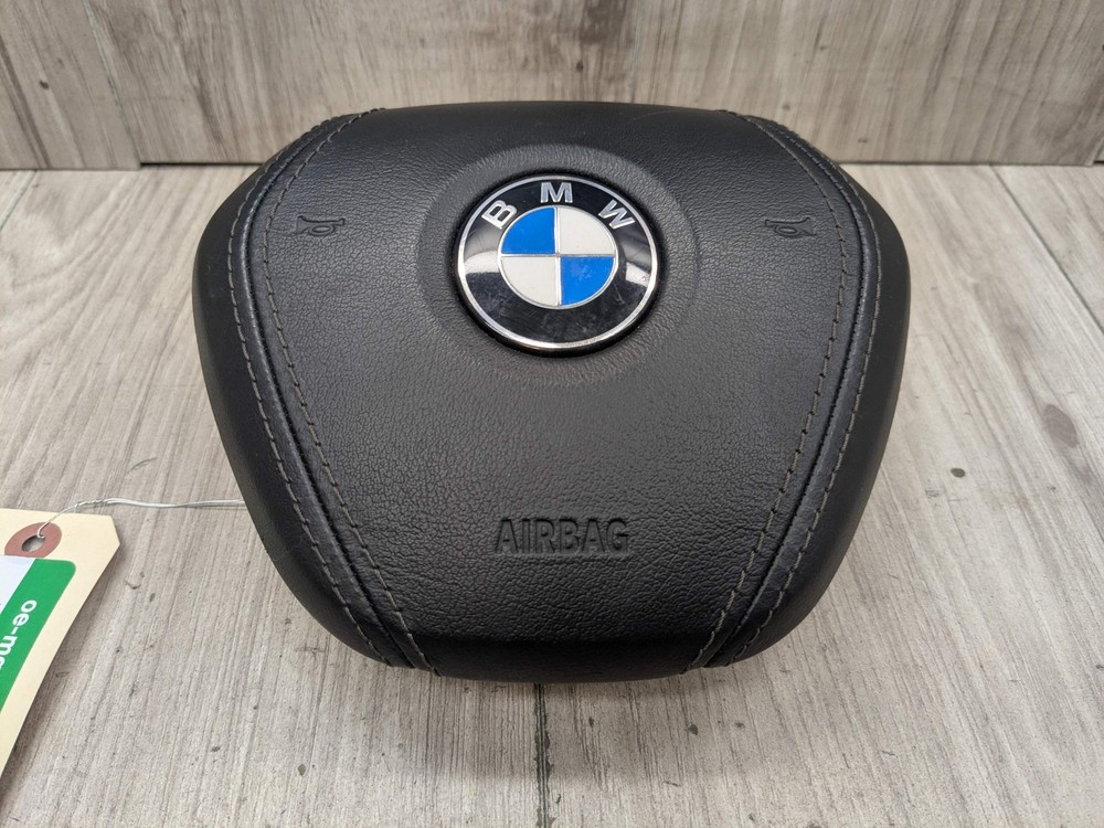 OEM BMW G11 G12 G14 G15 G16 Front Driver Leather Steering Wheel Airbag Air Bag