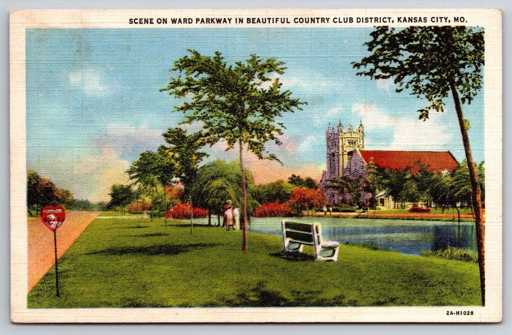Kansas City Missouri Postcard Scene on Ward Parkway in Country Club District