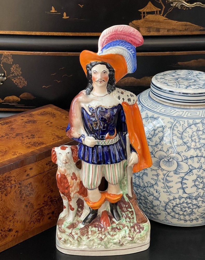Rare Antique 19C English Staffordshire Noble Hunter Spaniel Mantle Figure 14”