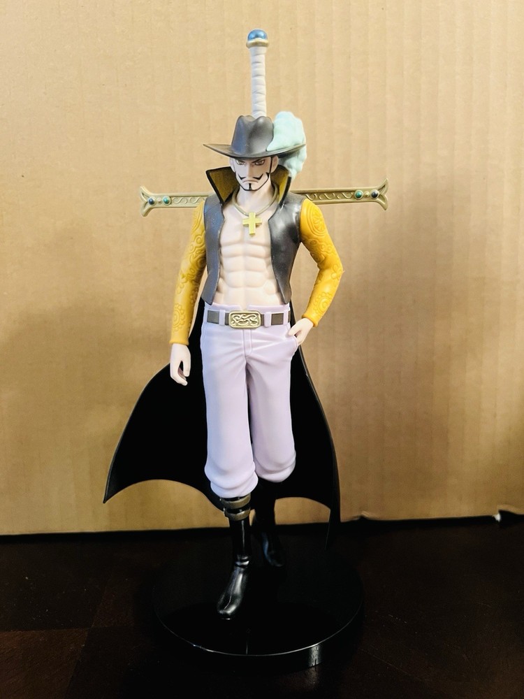 Dracule Mihawk The Shukko One Piece Figure
