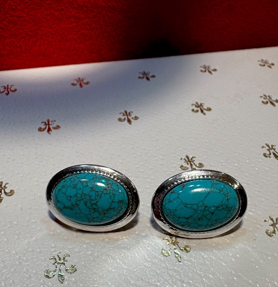 Vintage Turquoise and Silver Tone Clip-On Earrings Dangle