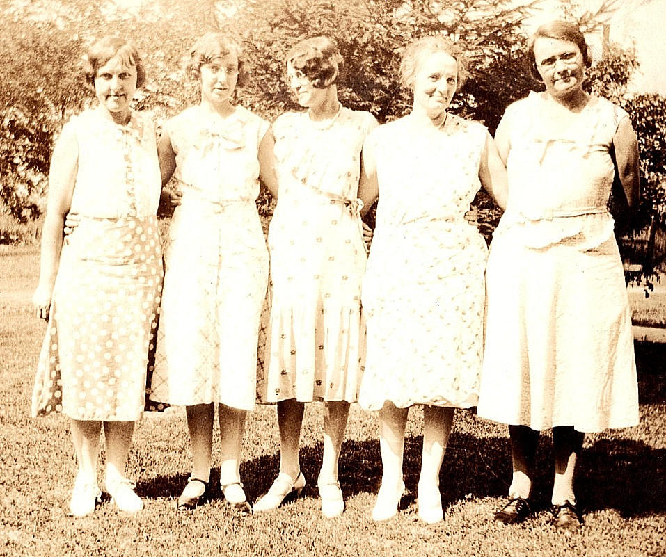 Vintage Photo Picture Of A Group Of Women In A Park In Decatur Illinois In 1931