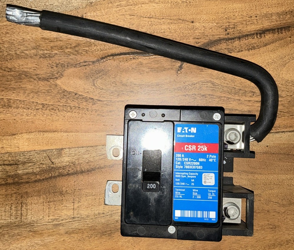 Eaton CSR 25K Main Breaker 200 Amp CSR2200N
