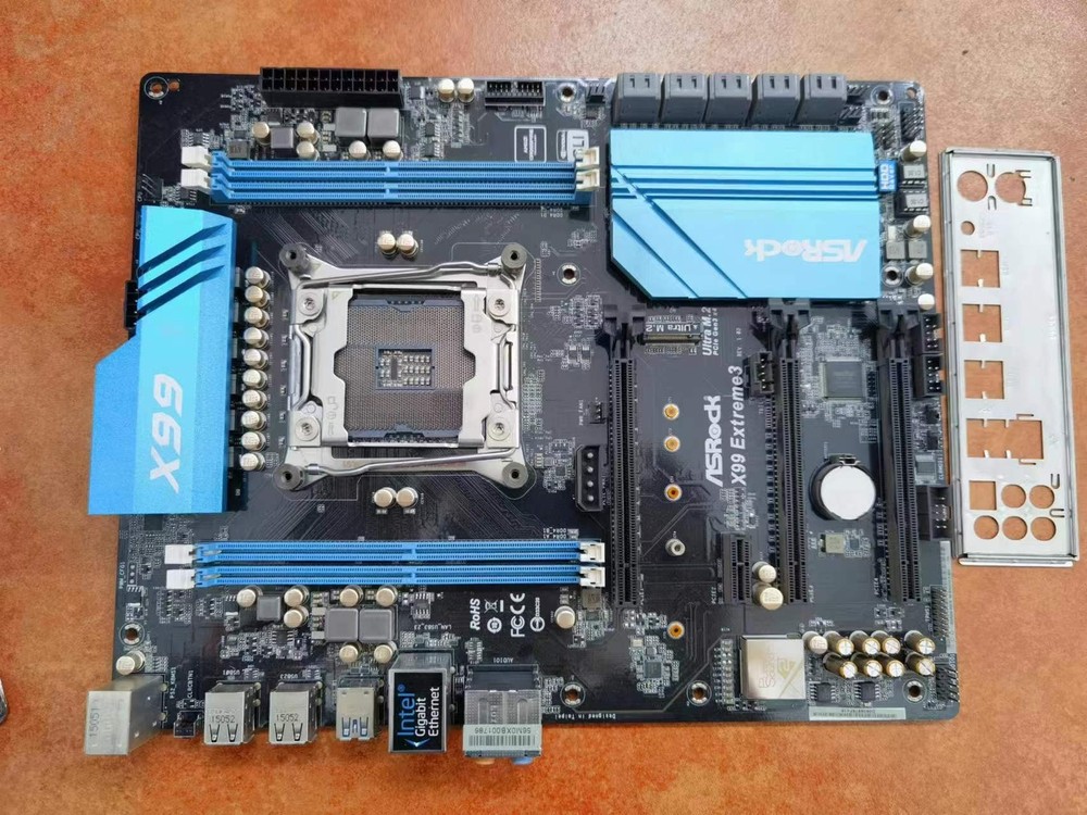 FOR ASROCK X99 EXTREME3 LGA 2011-3 DDR4*4 128GB Motherboard Test OK