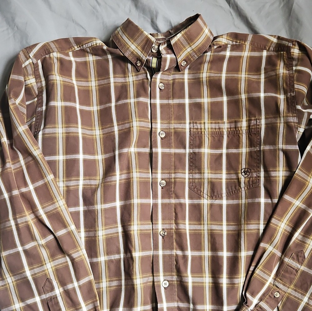 Ariat Pro Series Men's Plaid Button-Down Long Sleeve Shirt Pockets L