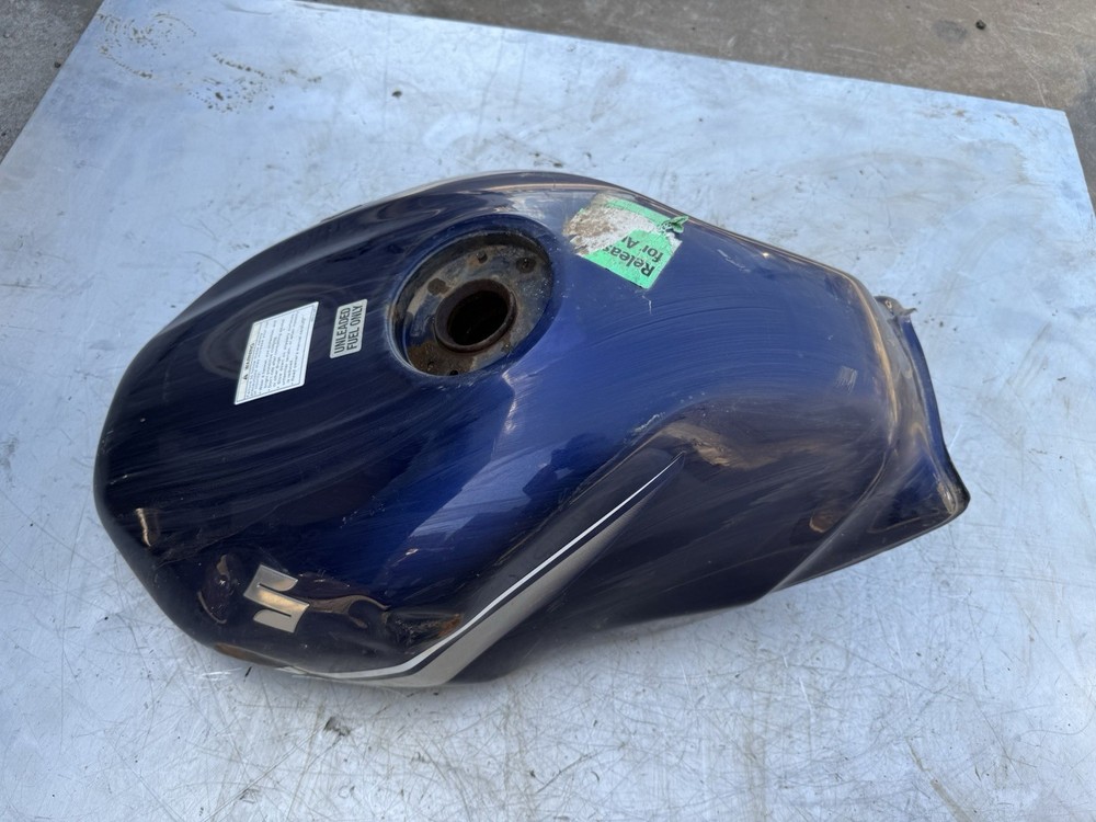 Suzuki GS500 GS 500 Tank Petrol Gas Fuel Tanks Racing OEM genuine