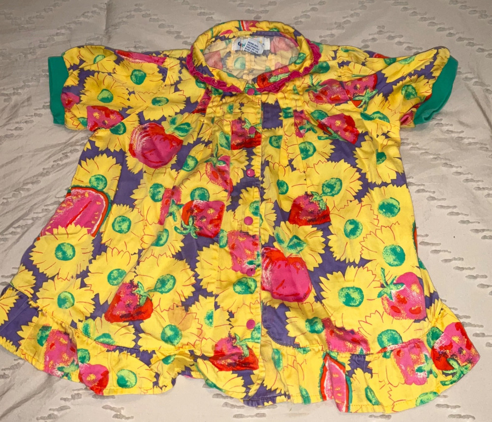 VTG  Gymboree Rainbow Tag 90s STRAWBERRY SWING TOP SIZE LARGE