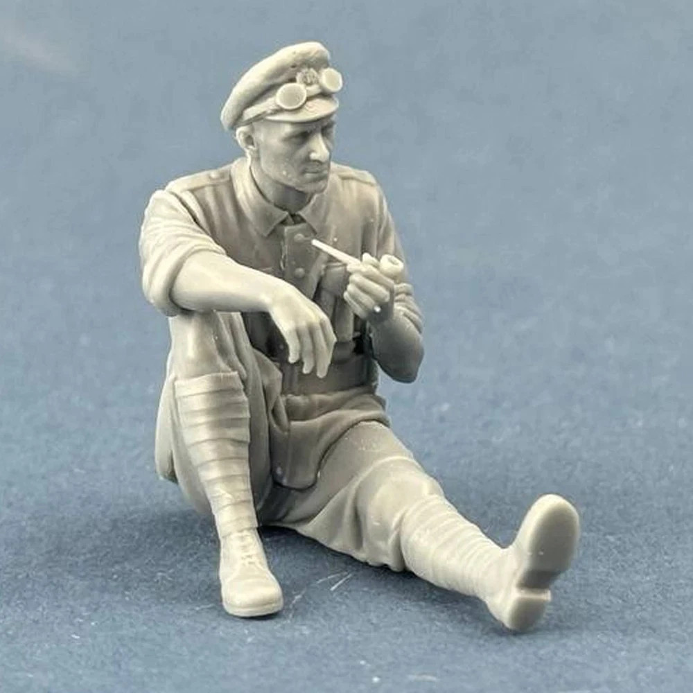 1/35 Resting British Soldier Resin Figure Model Kit Unassembled and Unpainted