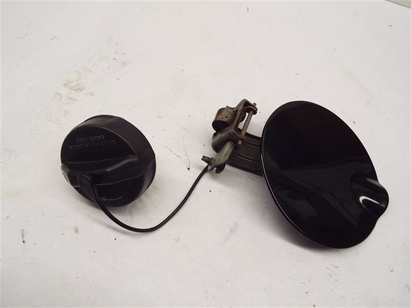 GRANDCHER 2005 Fuel Filler Door 217315