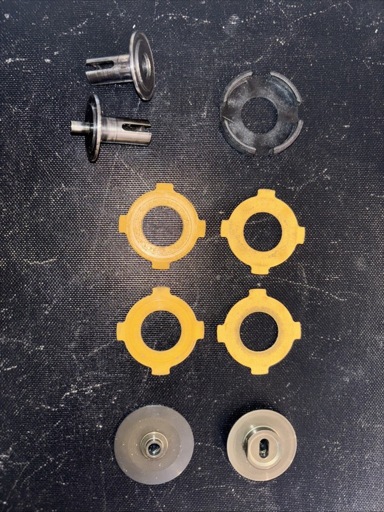 Team Associated RC-10 B4/T4 Parts Lot