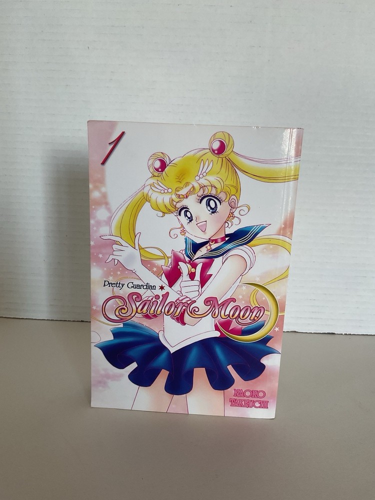 SAILOR MOON 1 By Naoko Takeuchi *Excellent Condition* Pretty Guardian Kodansha