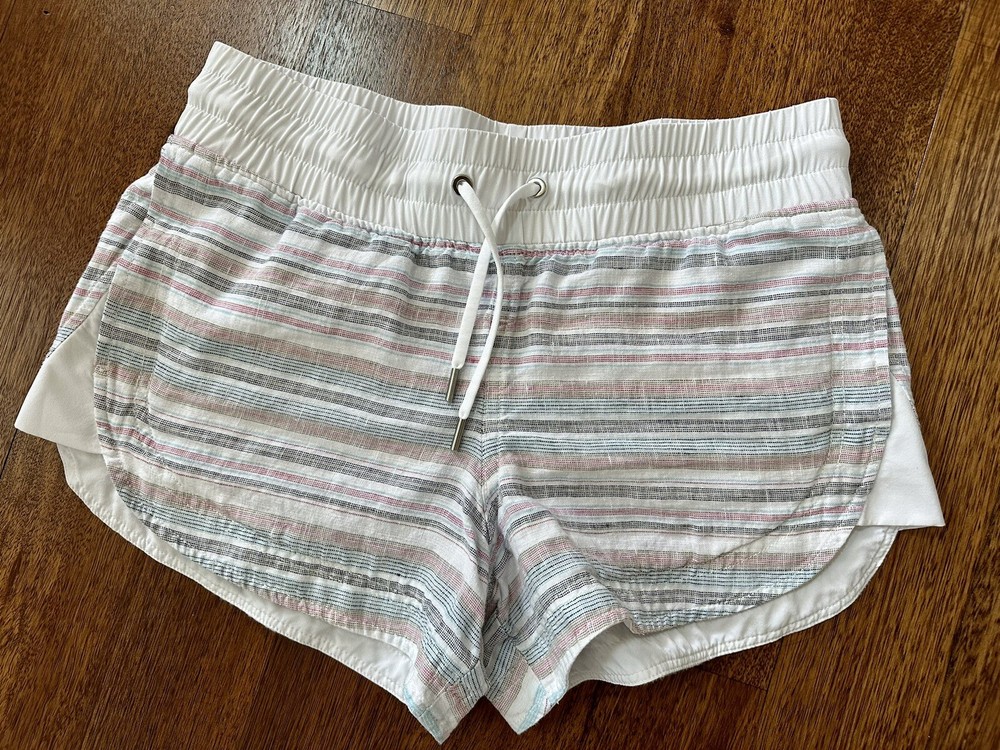 Athleta Shorts light colored stripes cabo beachside linen Size 6 Striped