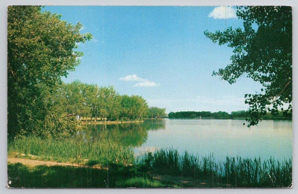 Henderson Lake Lethbridge Alberta Canada Vintage Taylorchrome Postcard