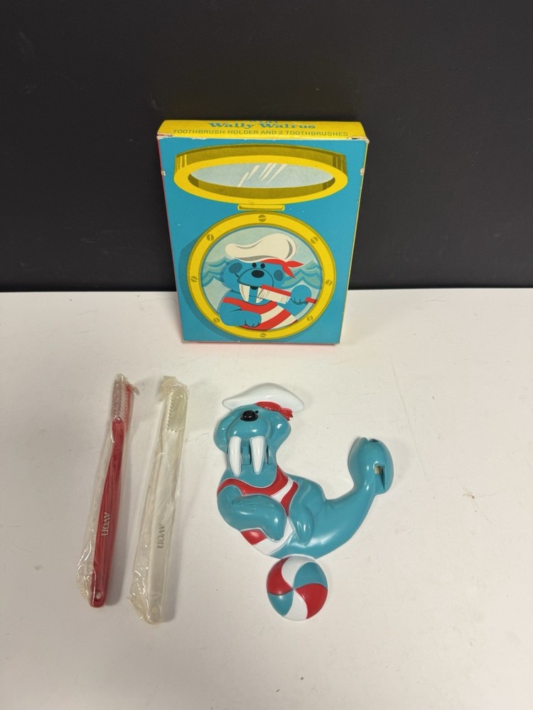 Vintage 1970s Avon Wally Walrus Toothbrush Holder & Toothbrushes w/Original Box