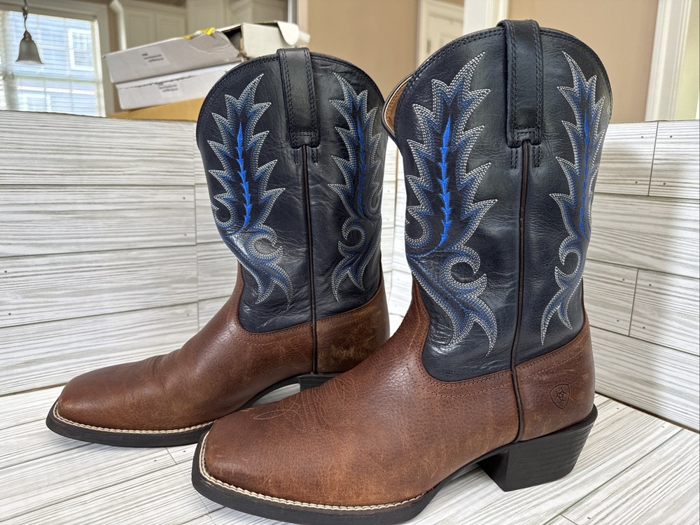 ARIAT Mens Wide Square Toe Western Boot Brown 10.5 EE Sport Outfitter