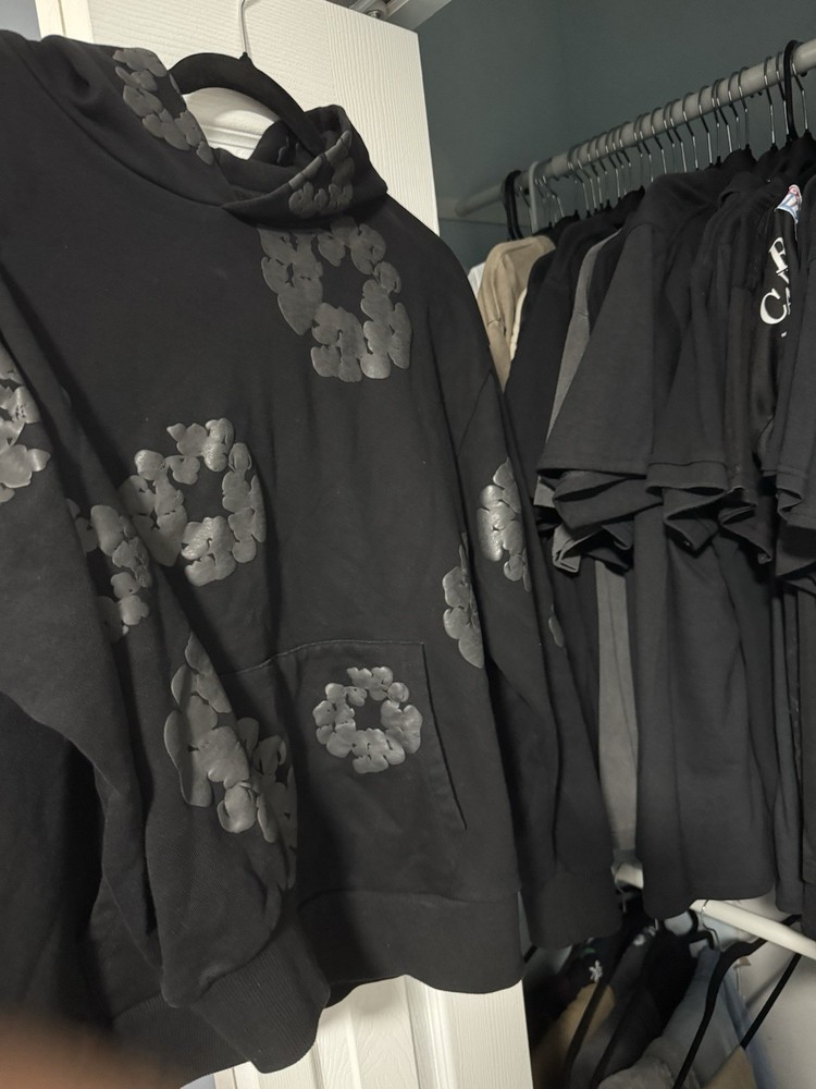 Designer Clothes and Shoes Men's