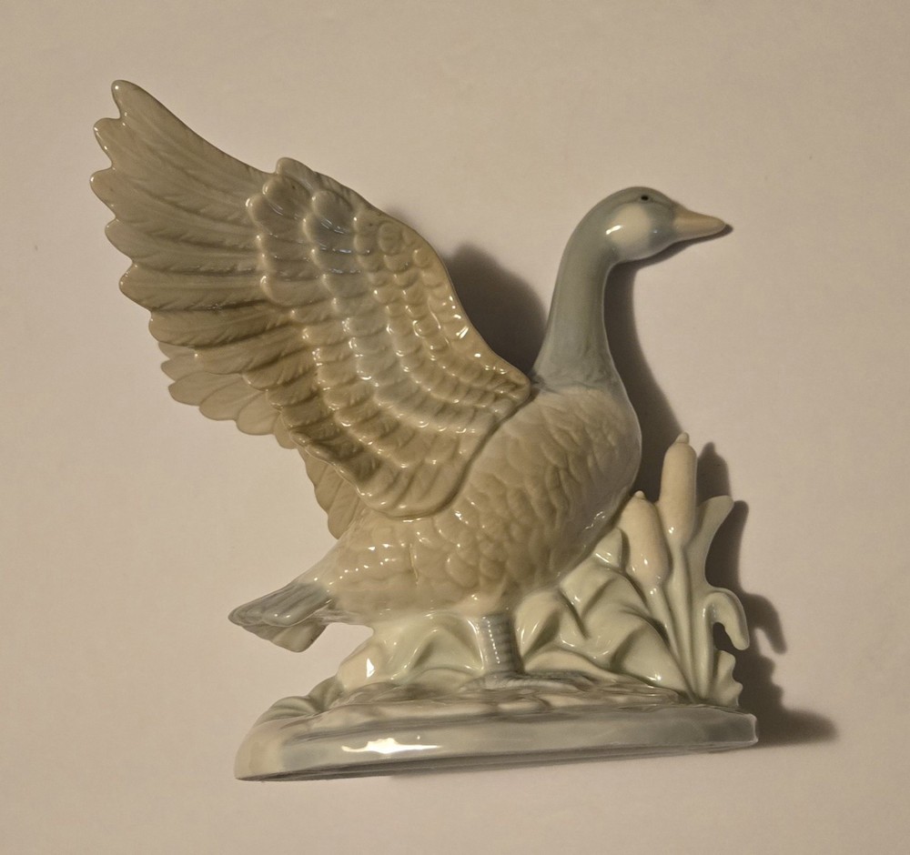 Vintage Porcelain Gaylord George-Good Goose Figurine