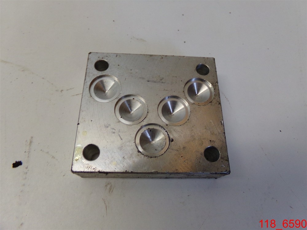 Daman 0596 AD05CPP Hydraulic Manifold Adapter