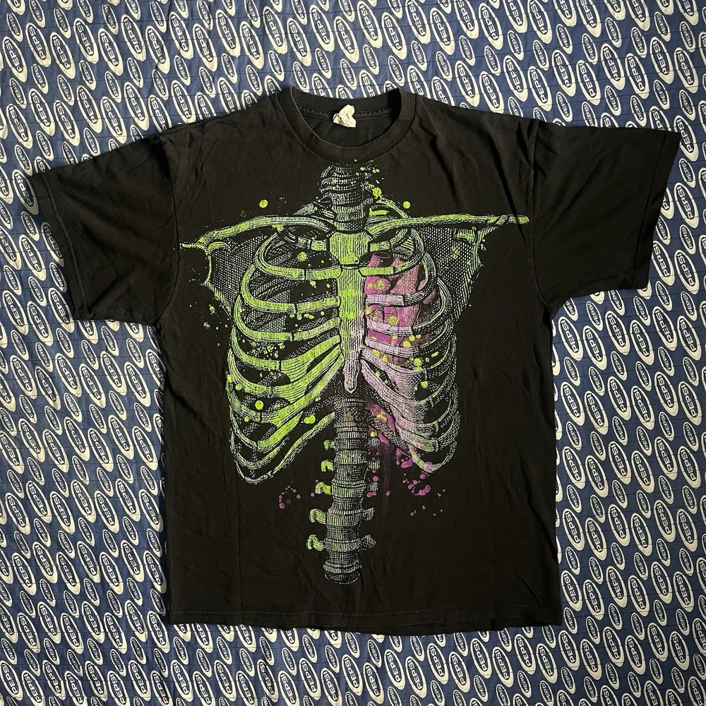 Vintage Skeleton Shirt Mens L Skull Y2K Rib Cage Grunge Skate Emo Goth Black