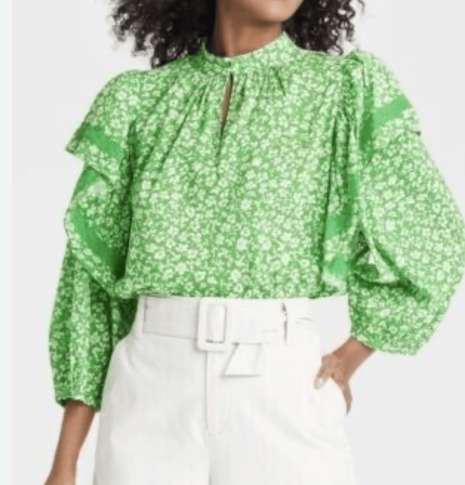 Who What Wear green floral ruffled lace trim floral blouse m