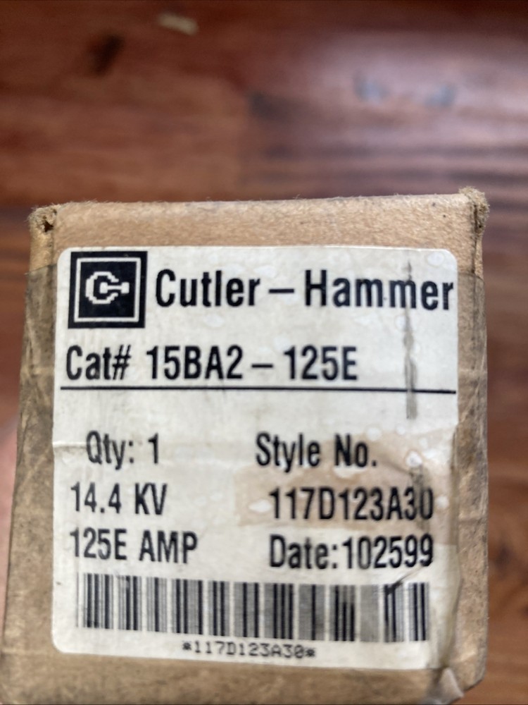 Cutler Hammer 15BA2 - 125E Fuse. Style 117D123A30 (14.4 KV 125 AMP)