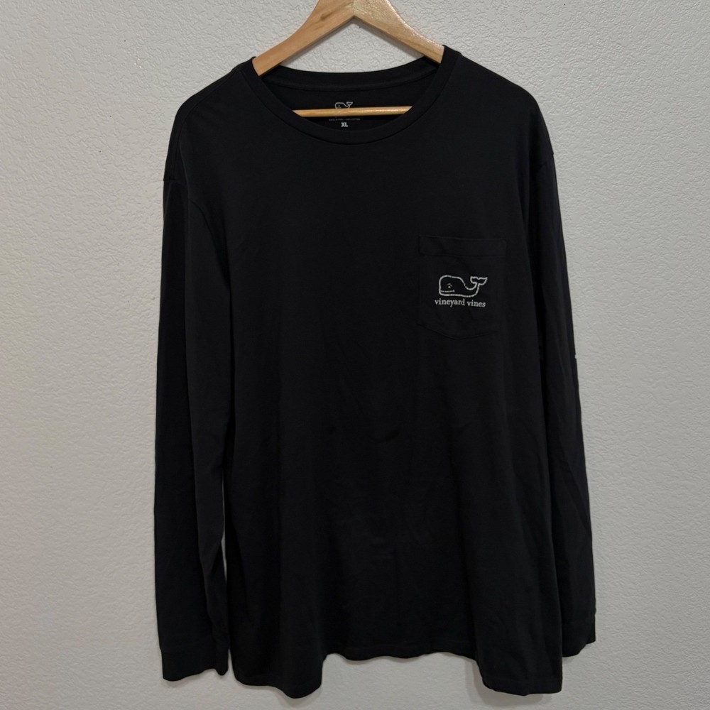 Vineyard Vines Mens XL Long Sleeve Pocket T-Shirt Black Whale Graphic Cotton