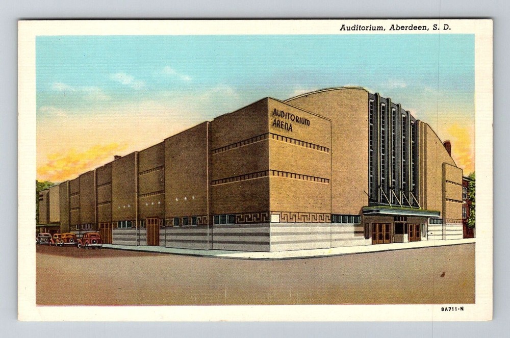 Aberdeen SD-South Dakota, Aberdeen Auditorium, Vintage Postcard