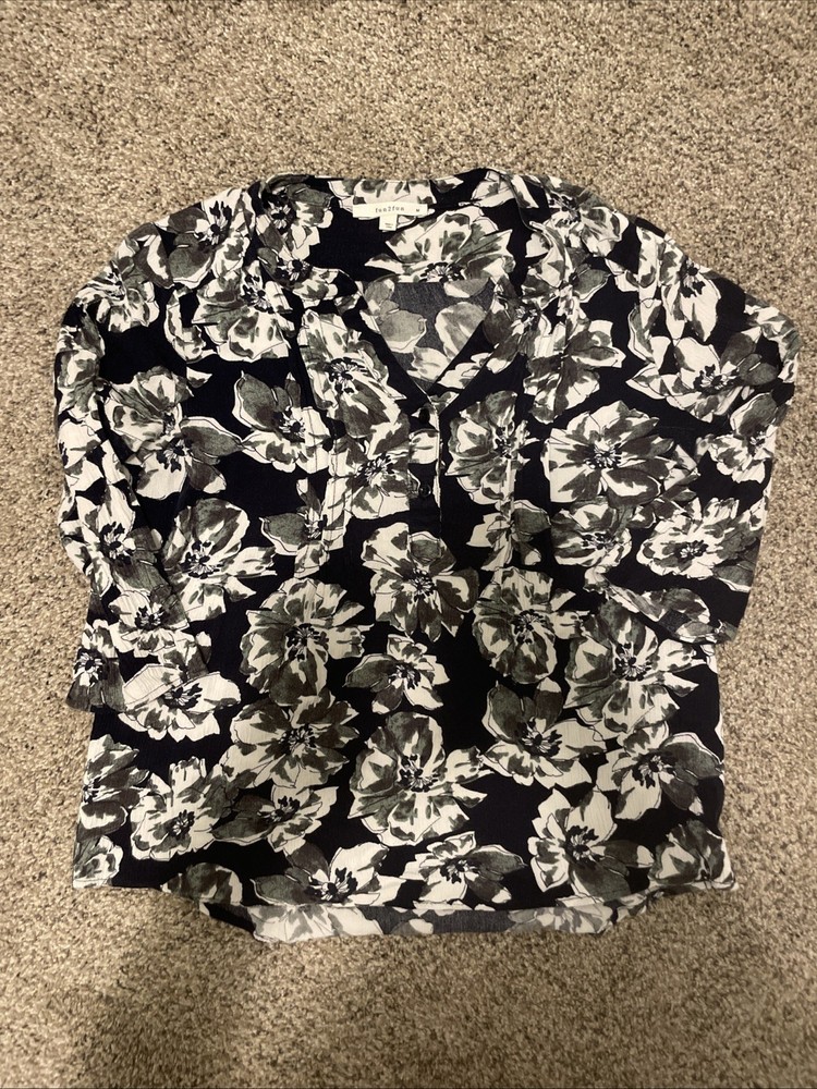 Fun2Fun Women's Black Floral Top, 3/4 Sleeve, Size Medium